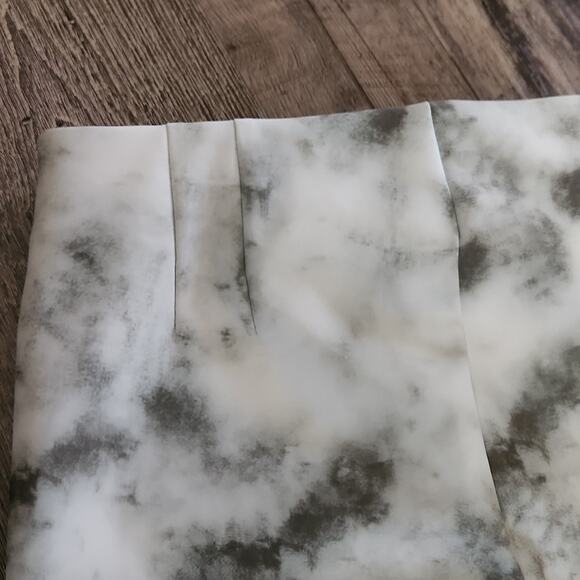 Zara Womens Green & White Tie Dye Flared Leggings Size SM Ankle Zipper Athletic - Picture 4 of 10